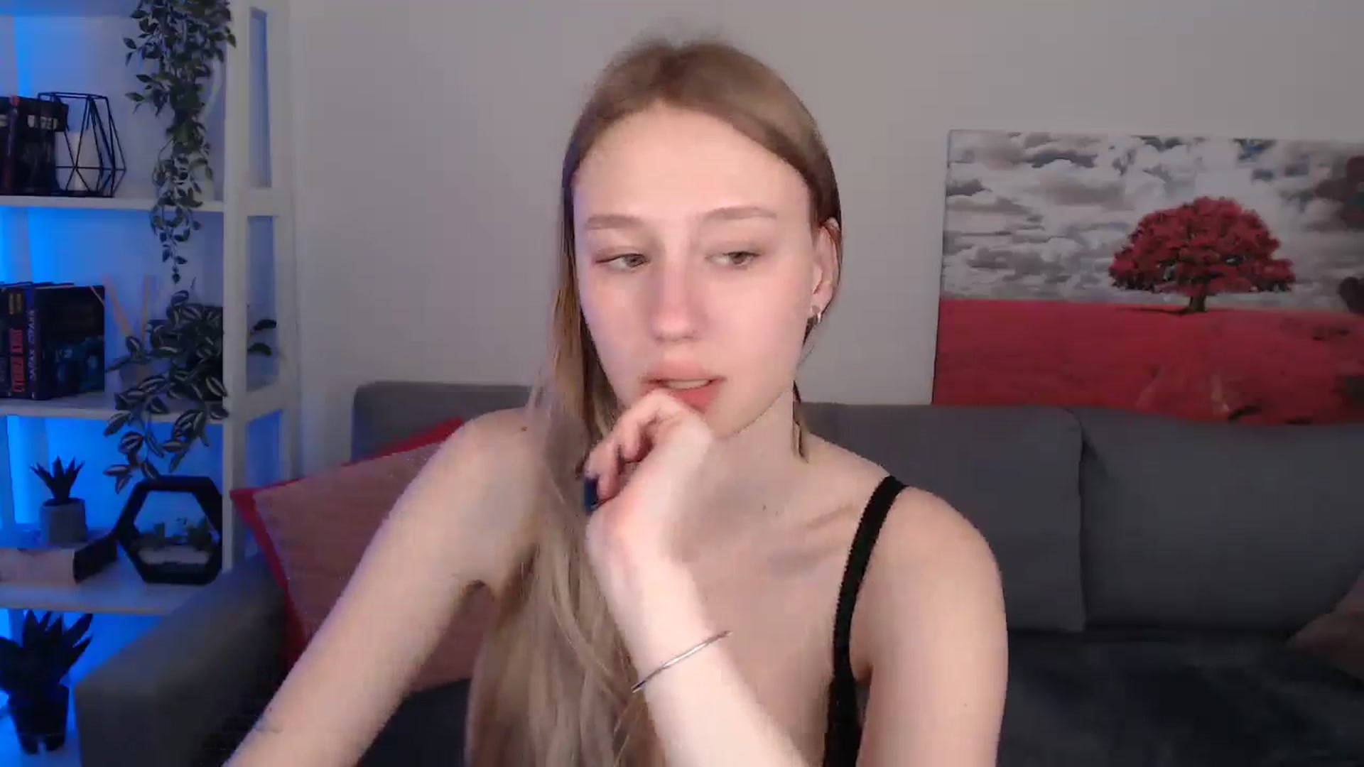 Gallery image thumbnail from NicolePax's myfreecams stream on, 04/30/2025, 13:47 image 5 of 20