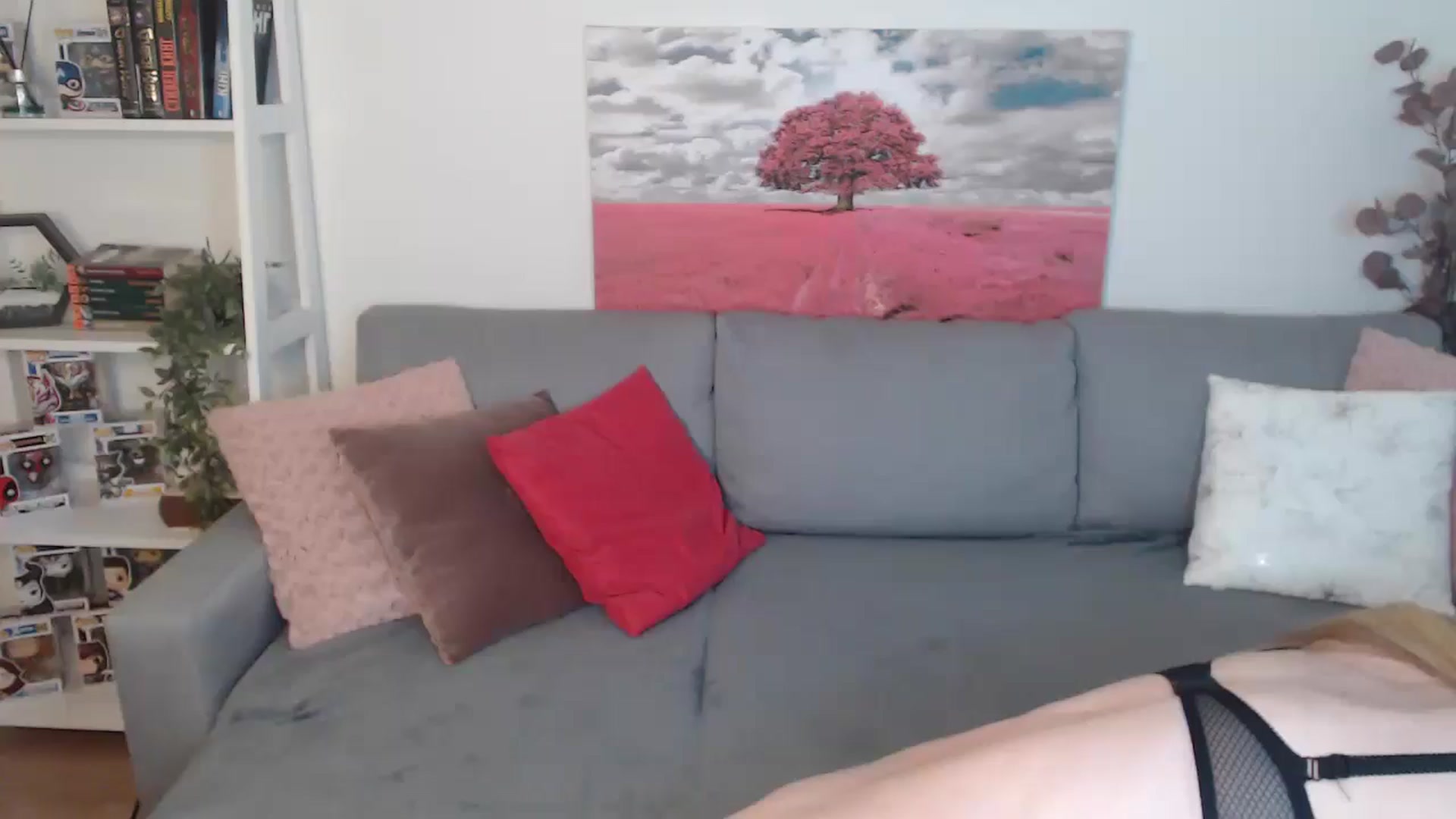 Gallery image thumbnail from NicolePax's myfreecams stream on, 07/11/2025, 08:36 image 1 of 20