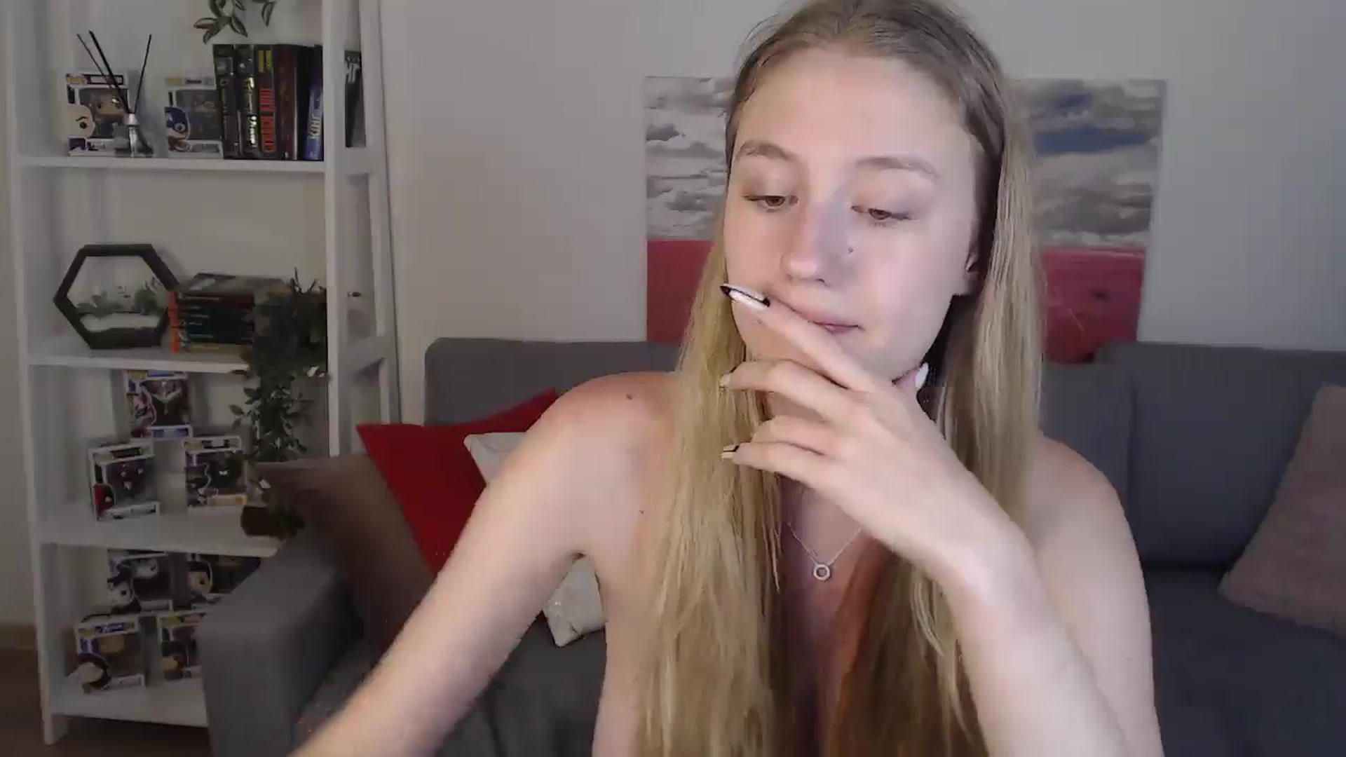 Gallery image thumbnail from NicolePax's myfreecams stream on, 07/19/2025, 11:43 image 15 of 20
