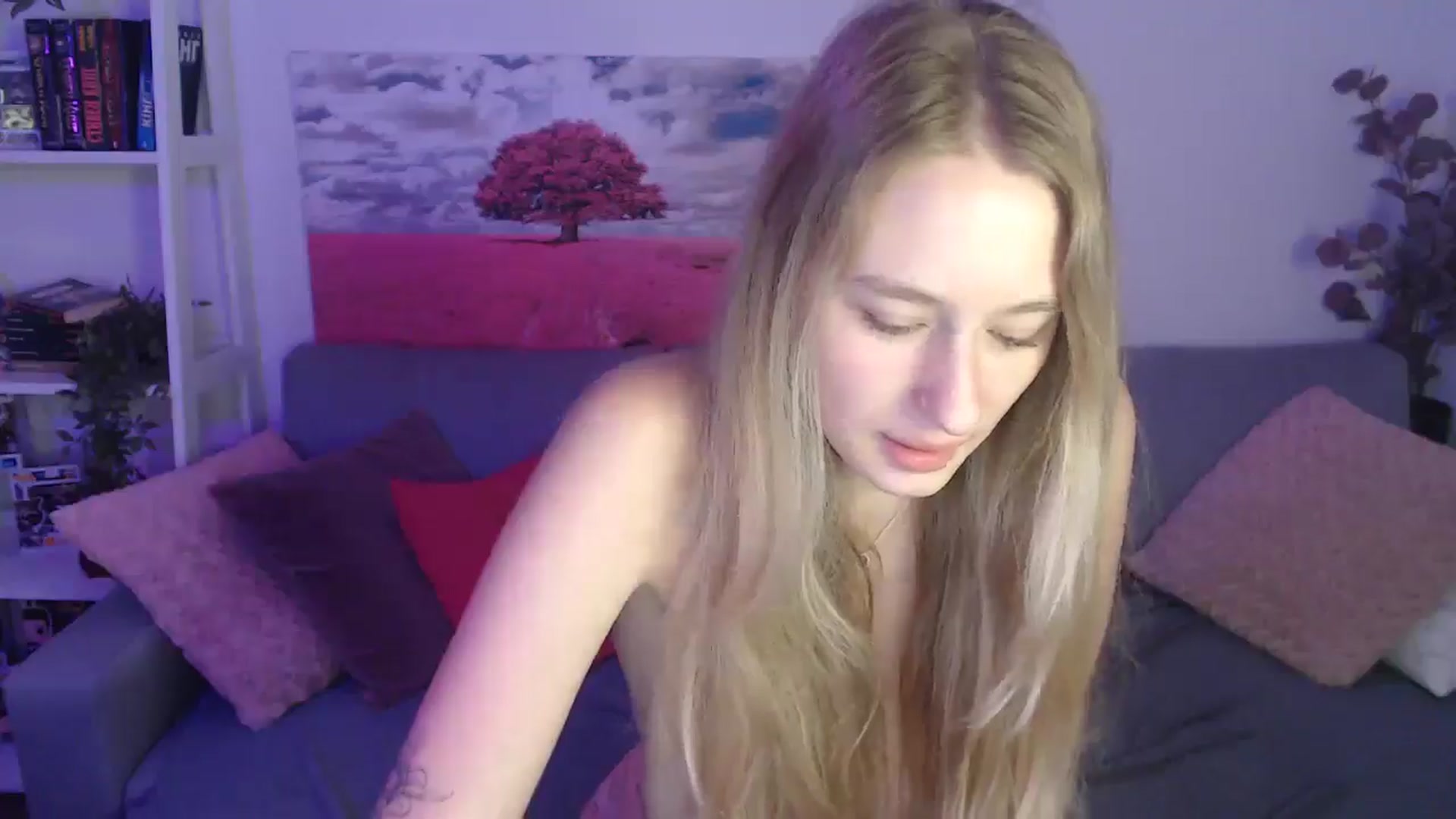 Gallery image thumbnail from NicolePax's myfreecams stream on, 08/10/2025, 09:26 image 7 of 20