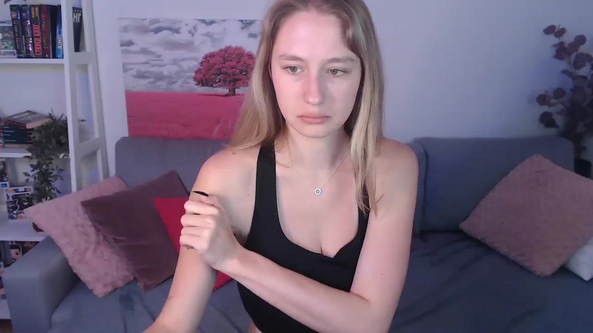 Gallery image thumbnail from NicolePax's myfreecams stream on, 08/10/2025, 09:53 image 9 of 20