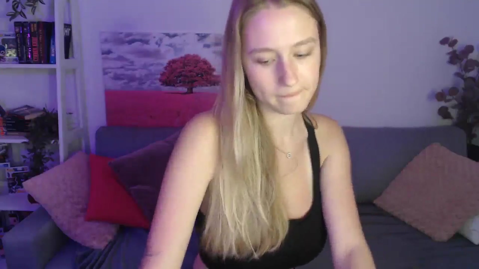Gallery image thumbnail from NicolePax's myfreecams stream on, 08/10/2025, 12:45 image 17 of 20