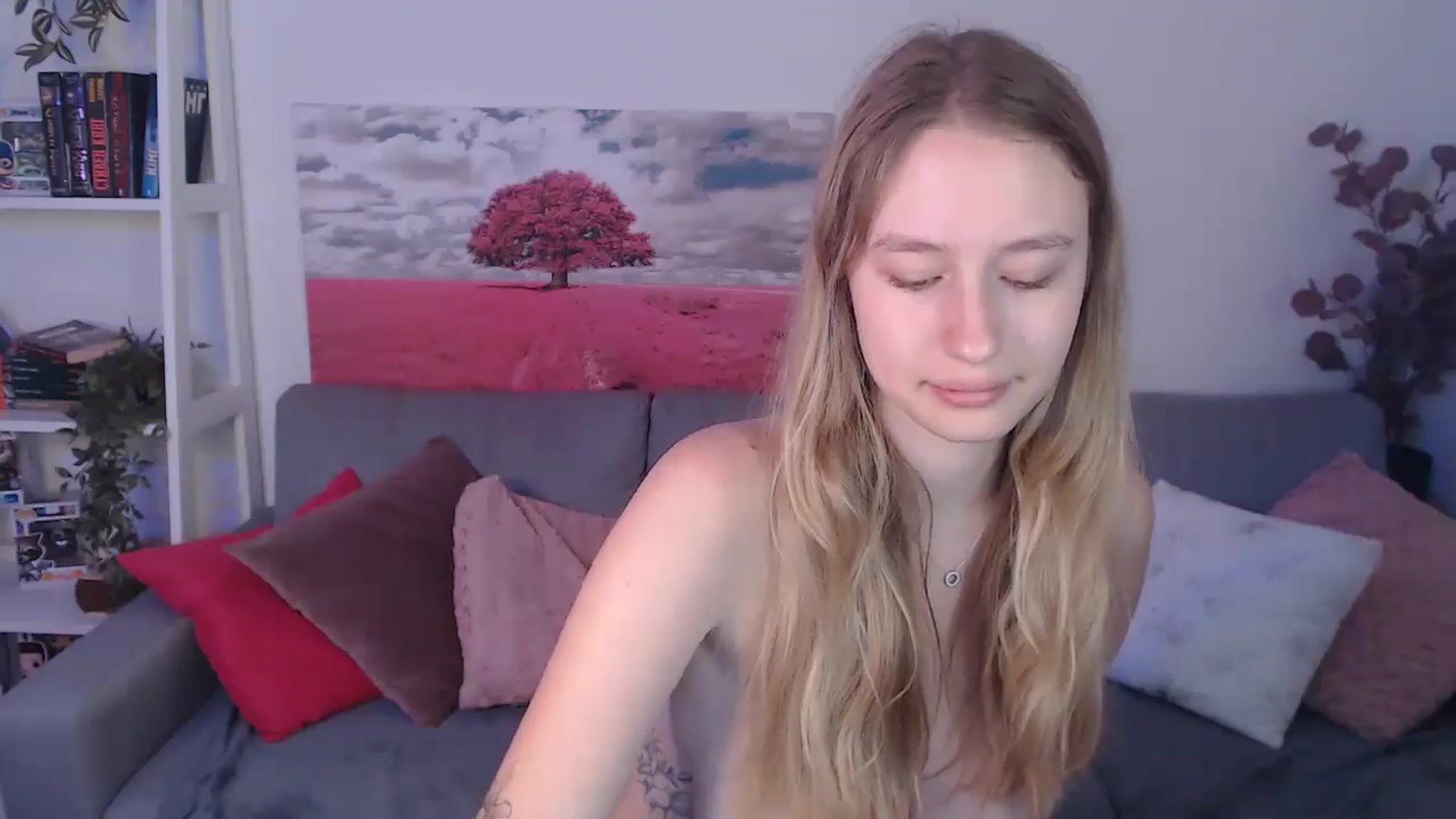 Gallery image thumbnail from NicolePax's myfreecams stream on, 08/17/2025, 09:02 image 10 of 20