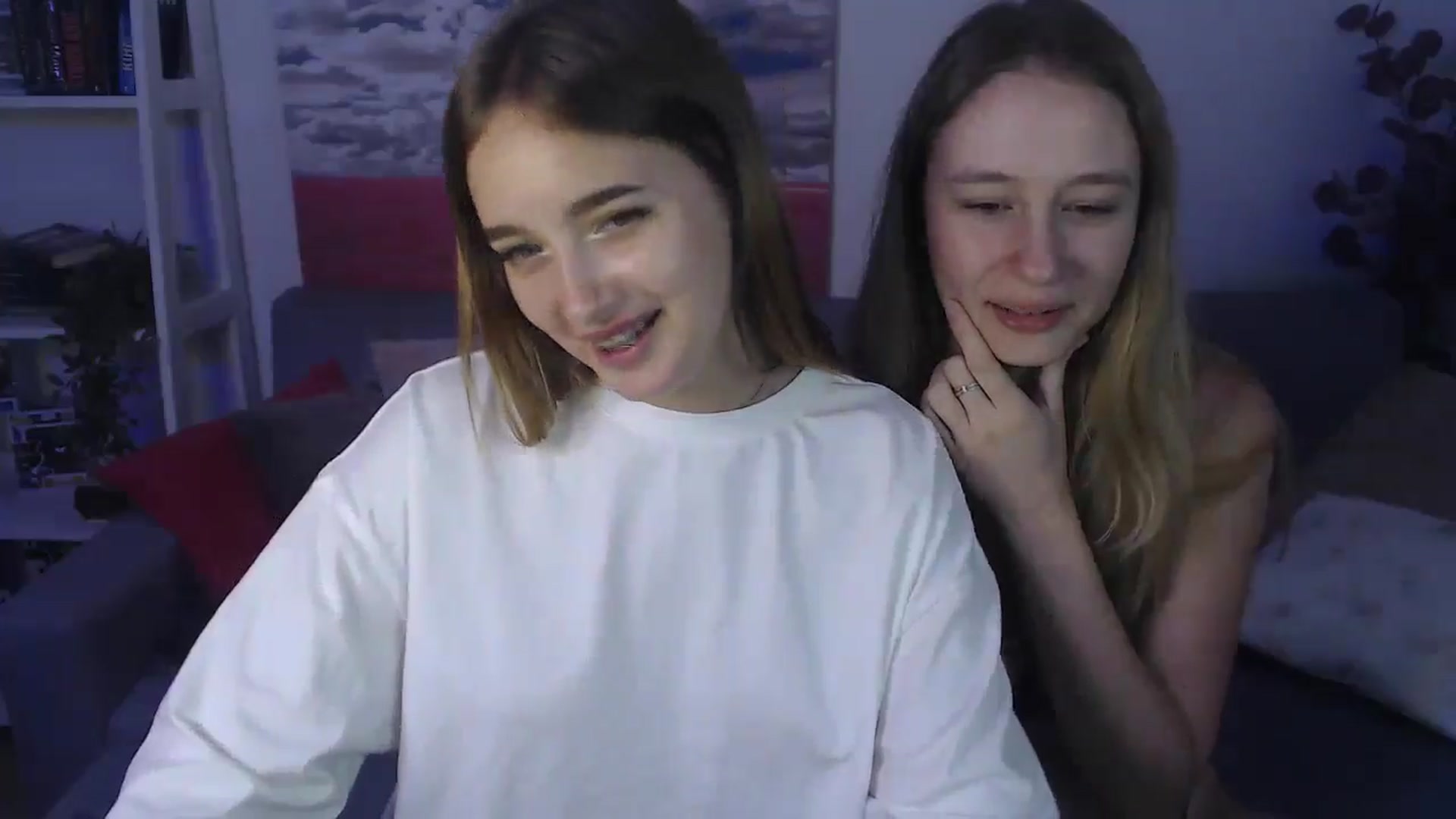 Gallery image thumbnail from NicolePax's myfreecams stream on, 08/19/2025, 11:02 image 6 of 20