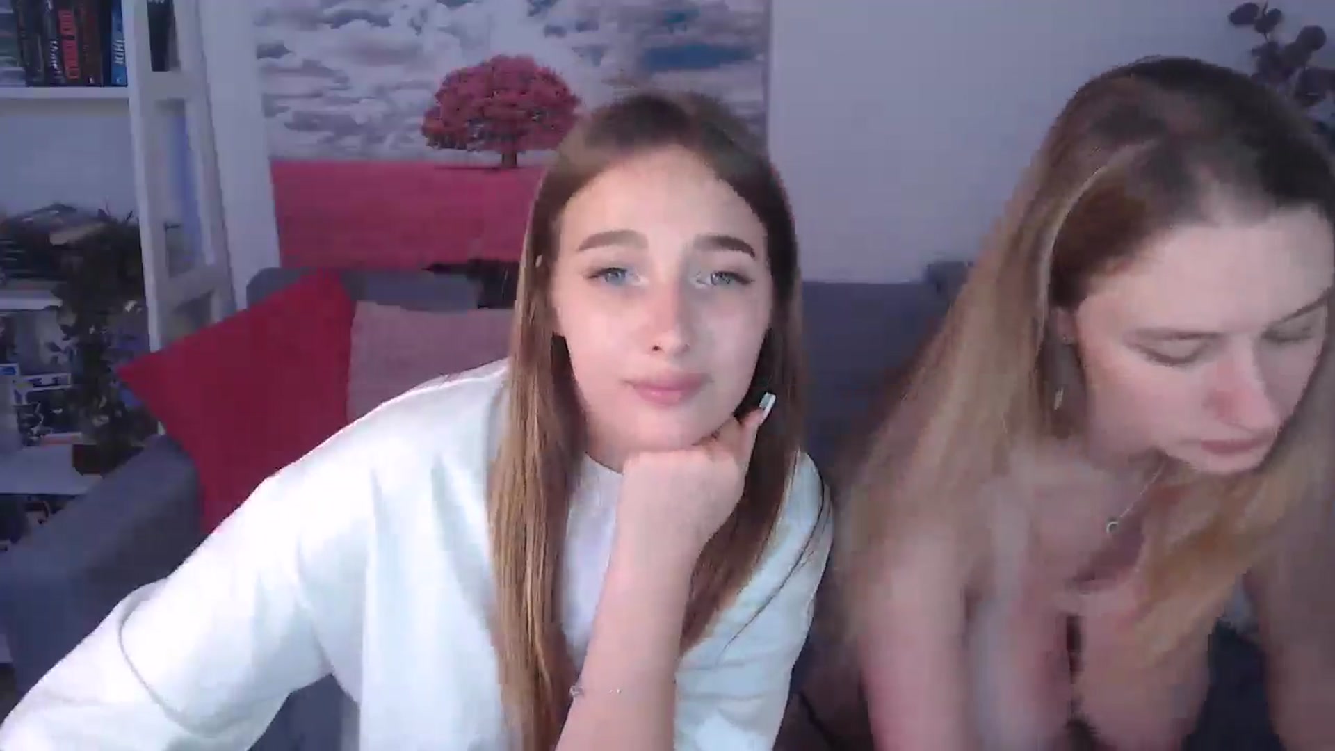 Gallery image thumbnail from NicolePax's myfreecams stream on, 08/19/2025, 12:29 image 14 of 20