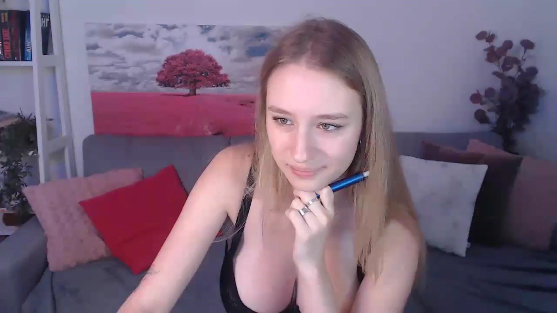 Gallery image thumbnail from NicolePax's myfreecams stream on, 08/25/2025, 08:45 image 12 of 20