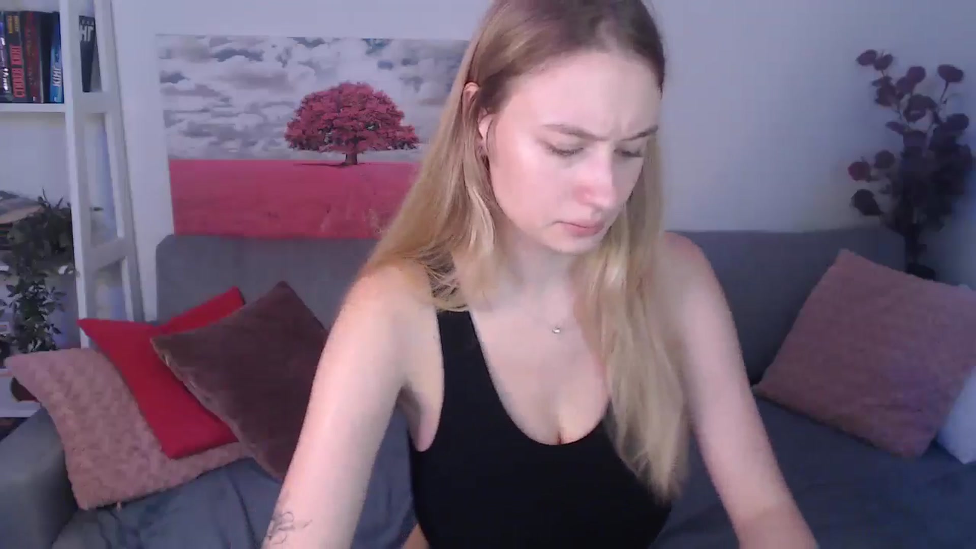 Gallery image thumbnail from NicolePax's myfreecams stream on, 09/01/2025, 11:23 image 6 of 20