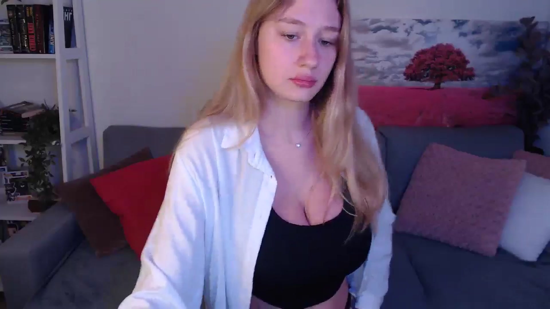 Gallery image thumbnail from NicolePax's myfreecams stream on, 09/08/2025, 08:14 image 4 of 20