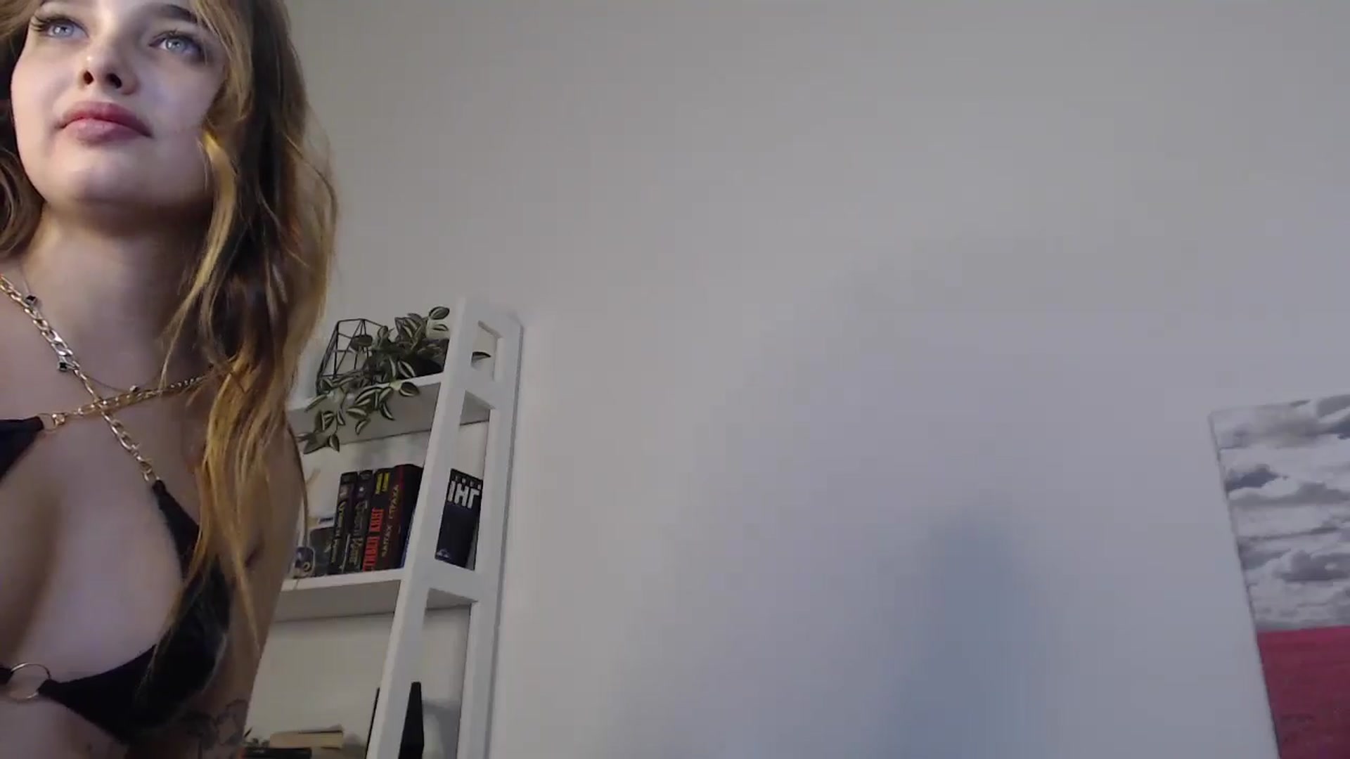 Gallery image thumbnail from NicolePax's myfreecams stream on, 09/14/2025, 12:48 image 4 of 20