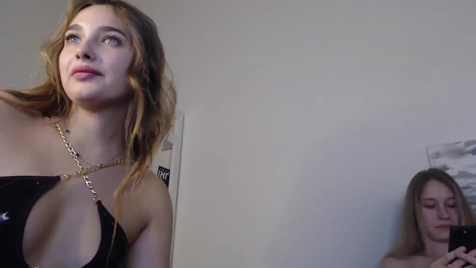 Gallery image thumbnail from NicolePax's myfreecams stream on, 09/14/2025, 12:48 image 2 of 20