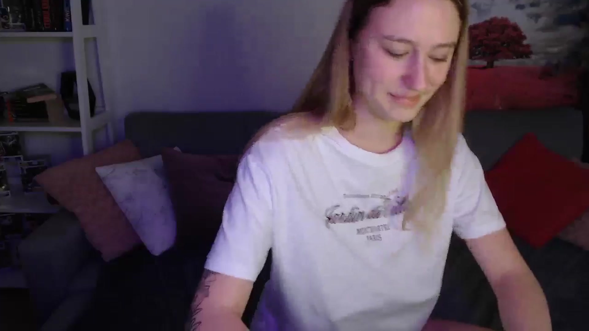 Gallery image thumbnail from NicolePax's myfreecams stream on, 09/17/2025, 11:57 image 7 of 20