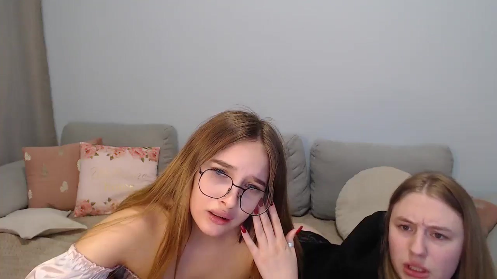 Gallery image thumbnail from NicolePax's myfreecams stream on, 10/28/2025, 22:40 image 2 of 20