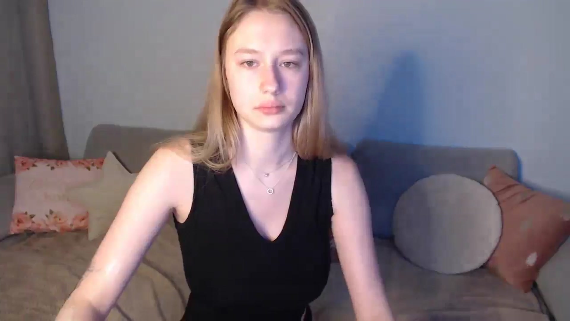 Gallery image thumbnail from NicolePax's myfreecams stream on, 10/29/2025, 09:45 image 5 of 20