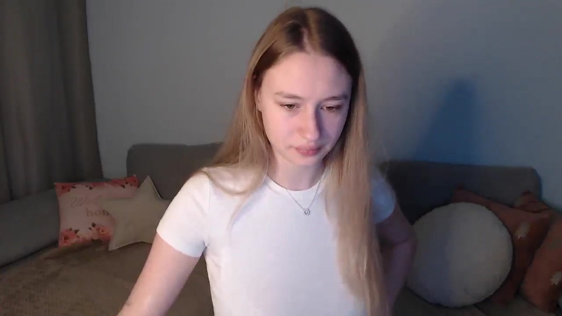 Gallery image thumbnail from NicolePax's myfreecams stream on, 10/31/2025, 09:27 image 5 of 20