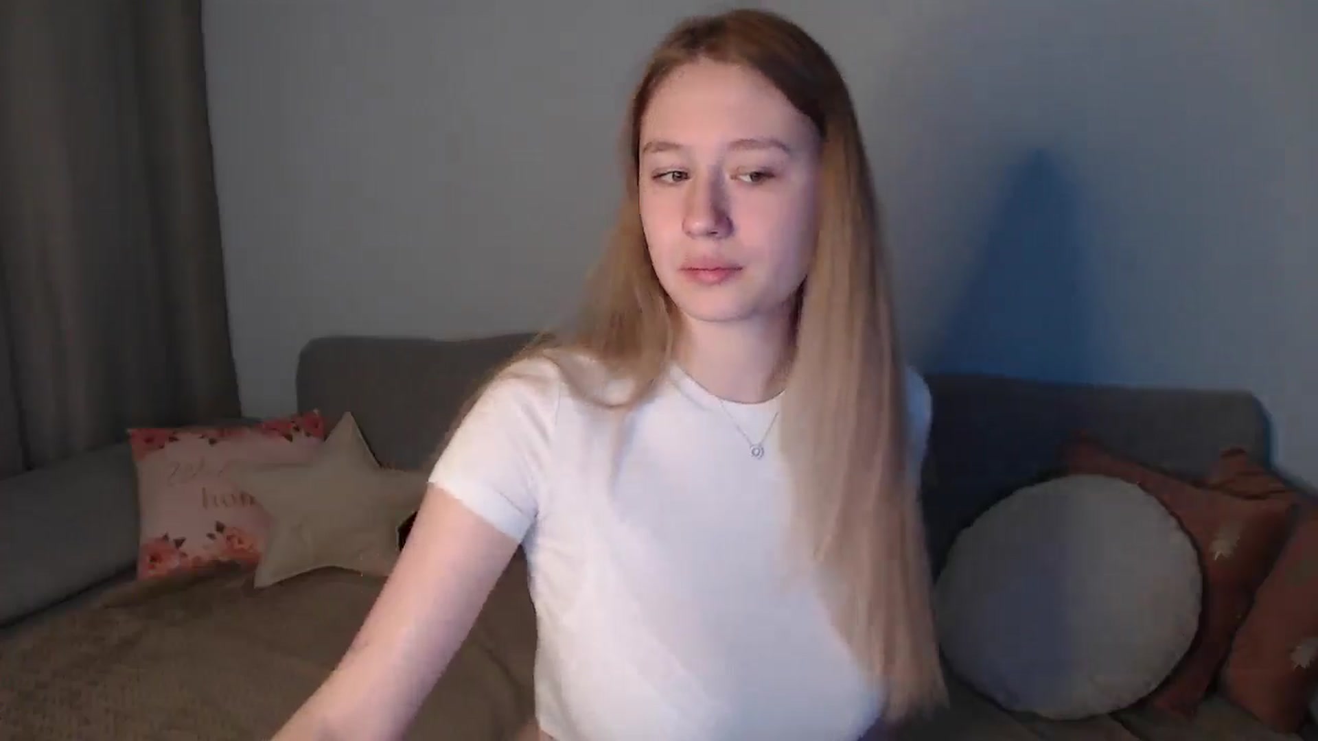 Gallery image thumbnail from NicolePax's myfreecams stream on, 10/31/2025, 09:27 image 6 of 20