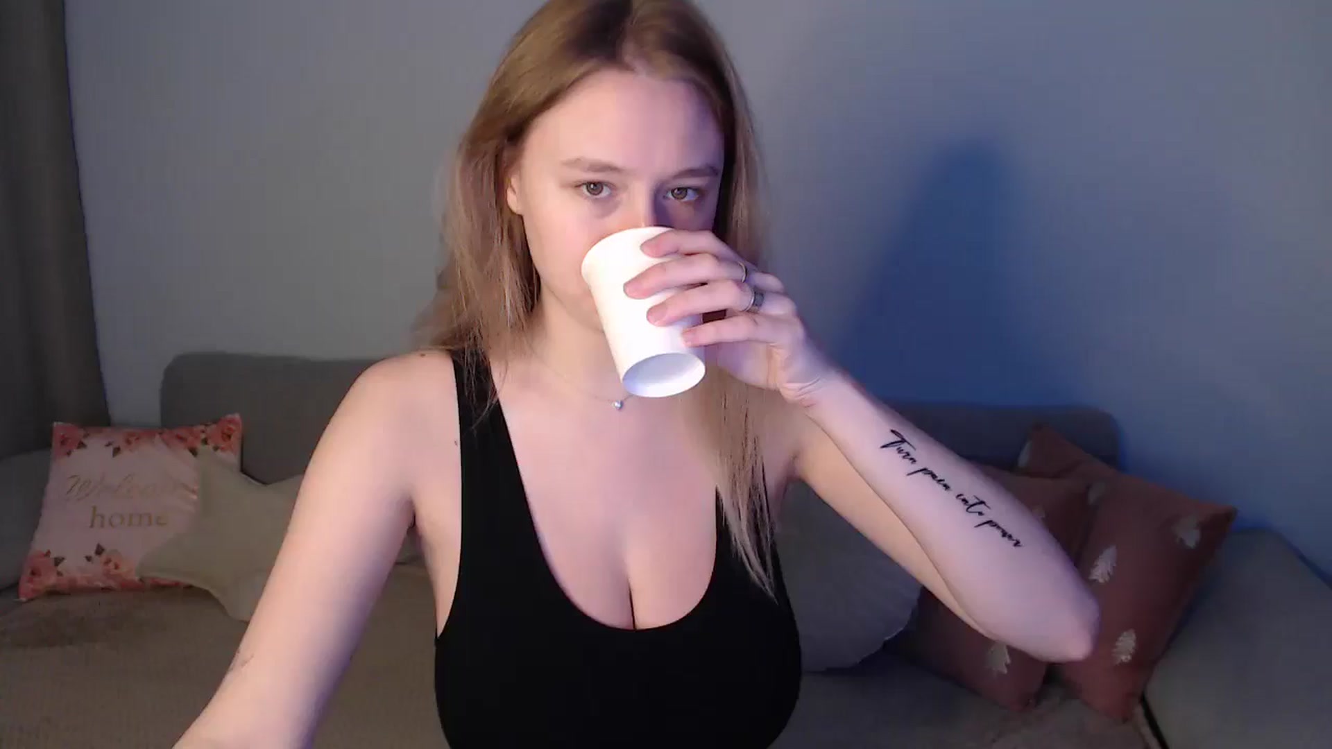 Gallery image thumbnail from NicolePax's myfreecams stream on, 11/02/2025, 07:37 image 1 of 20