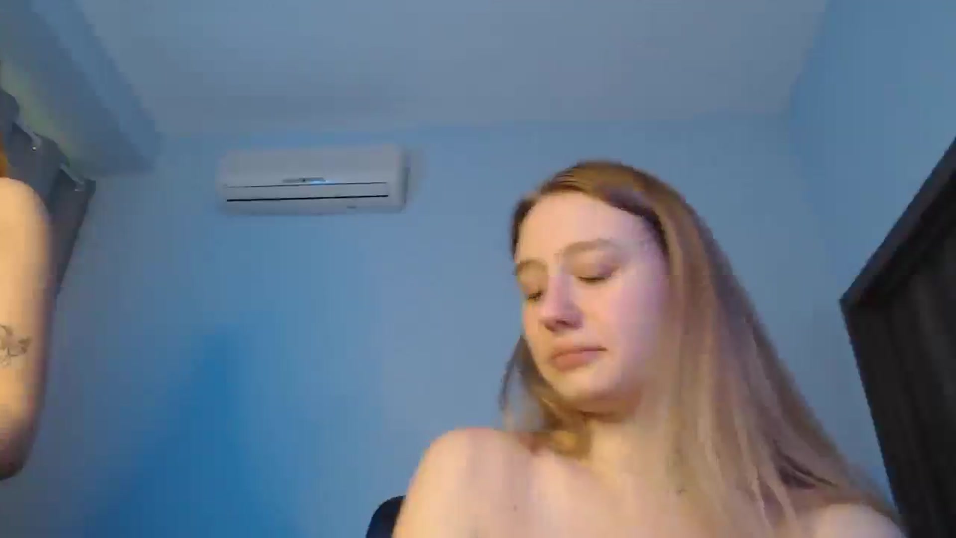 Gallery image thumbnail from NicolePax's myfreecams stream on, 11/02/2025, 12:40 image 10 of 20
