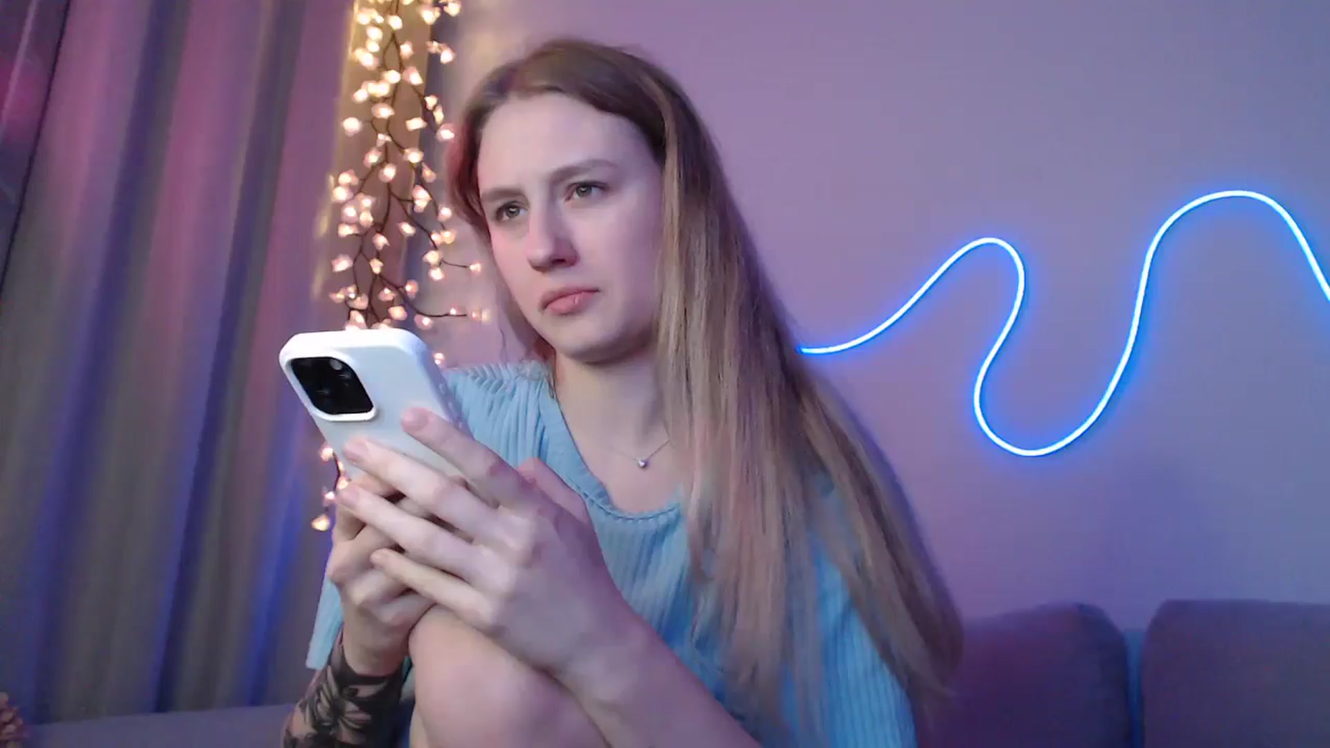 Gallery image thumbnail from NicolePax's myfreecams stream on, 11/04/2025, 15:31 image 8 of 20