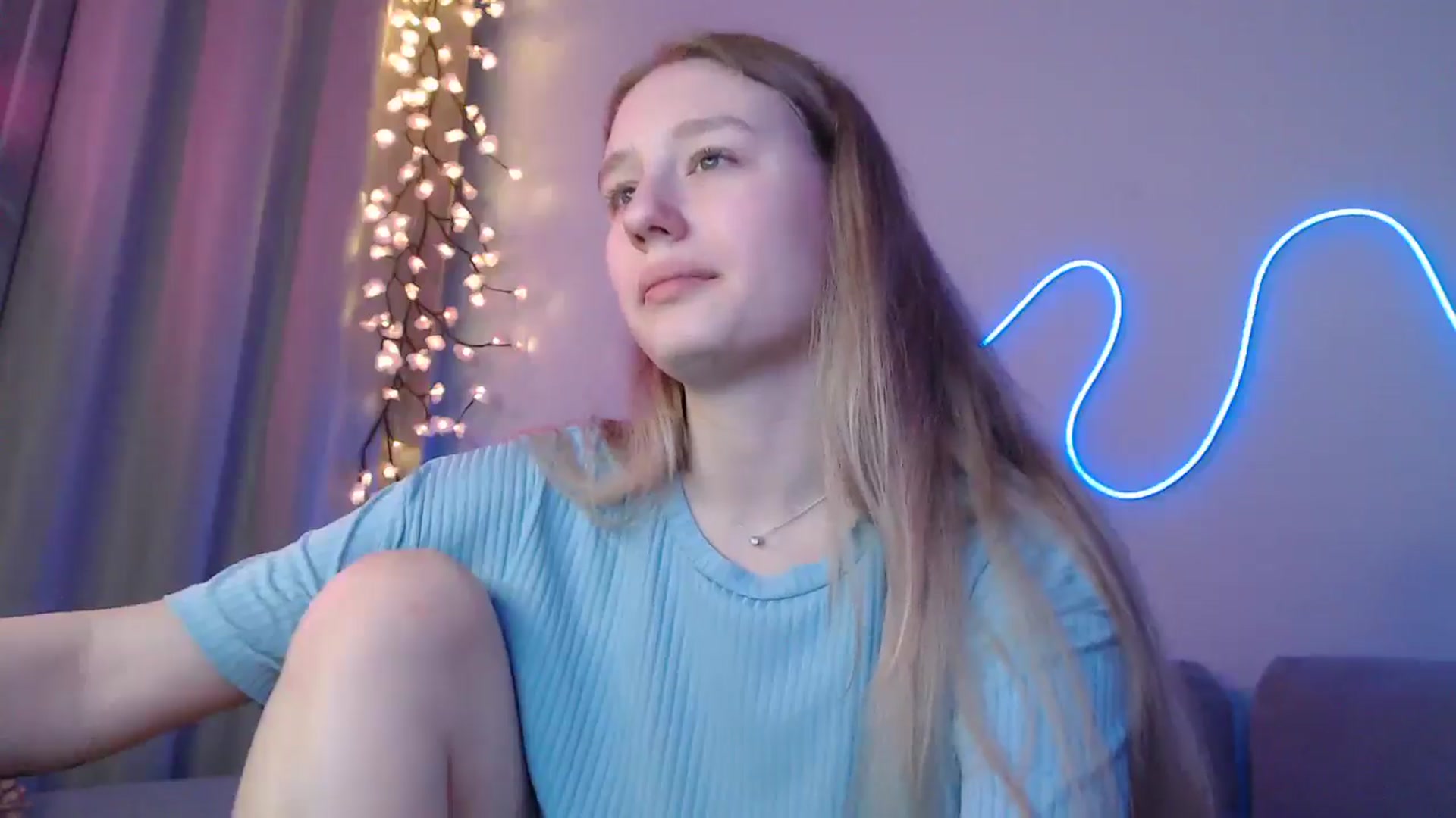 Gallery image thumbnail from NicolePax's myfreecams stream on, 11/04/2025, 15:31 image 3 of 20