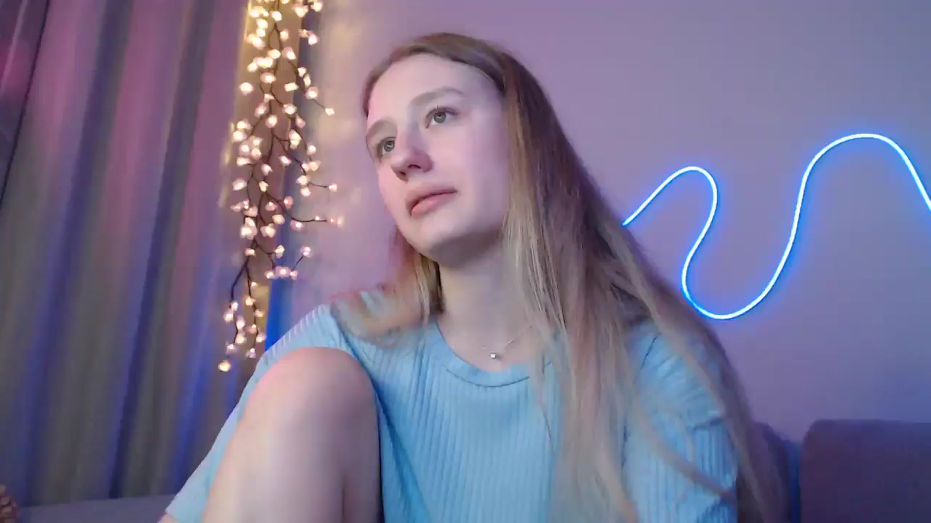 Gallery image thumbnail from NicolePax's myfreecams stream on, 11/04/2025, 15:31 image 1 of 20