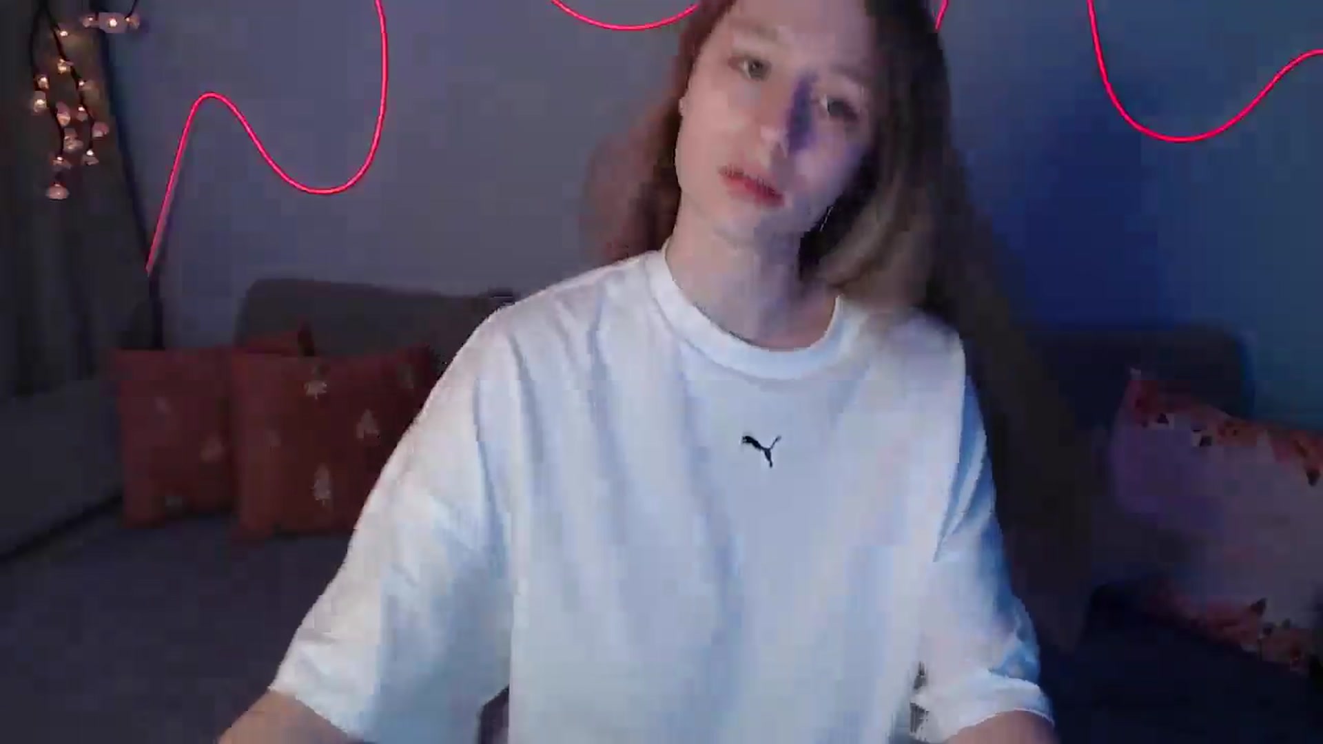 Gallery image thumbnail from NicolePax's myfreecams stream on, 11/08/2025, 10:50 image 18 of 20