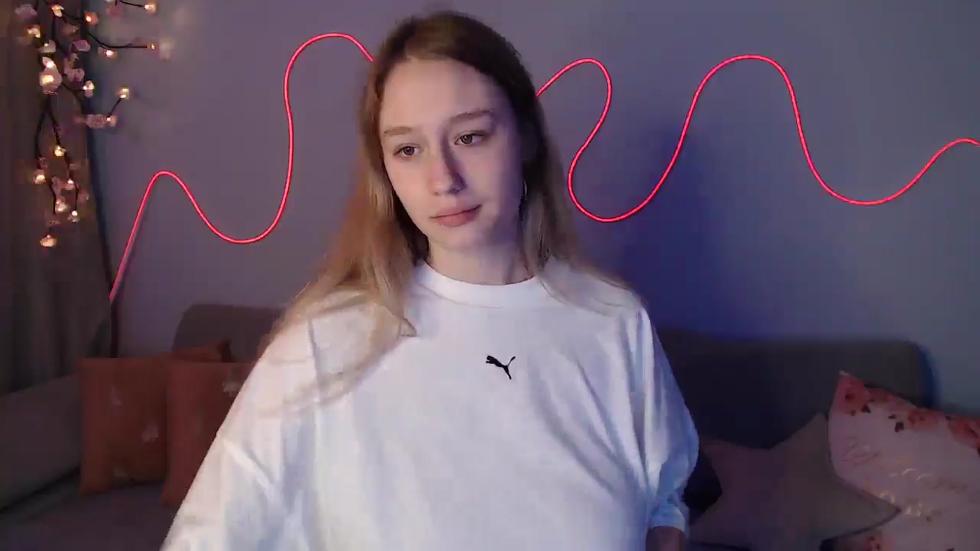 Gallery image thumbnail from NicolePax's myfreecams stream on, 11/08/2025, 10:50 image 14 of 20