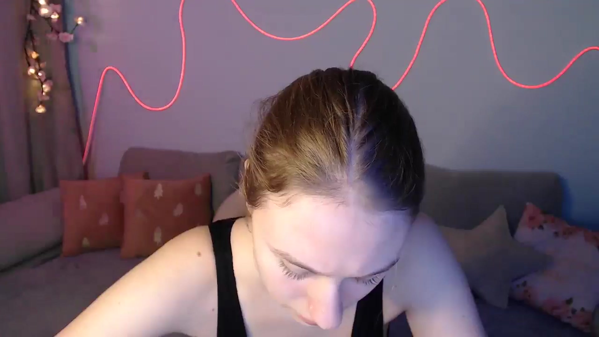 Gallery image thumbnail from NicolePax's myfreecams stream on, 11/10/2025, 09:42 image 18 of 20