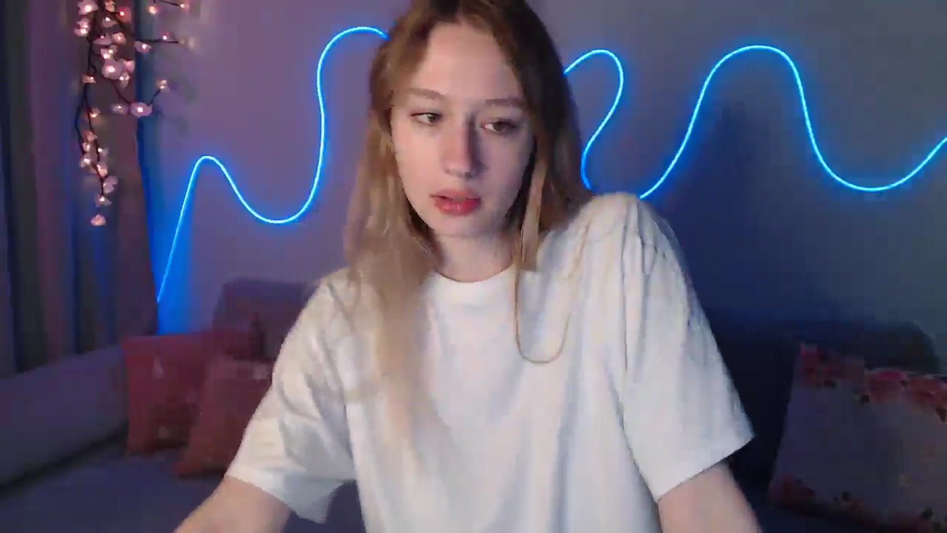 Gallery image thumbnail from NicolePax's myfreecams stream on, 11/11/2025, 10:14 image 6 of 20
