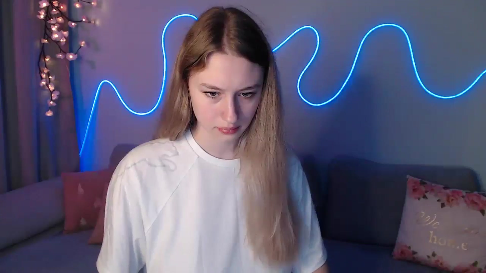 Gallery image thumbnail from NicolePax's myfreecams stream on, 11/11/2025, 10:14 image 2 of 20