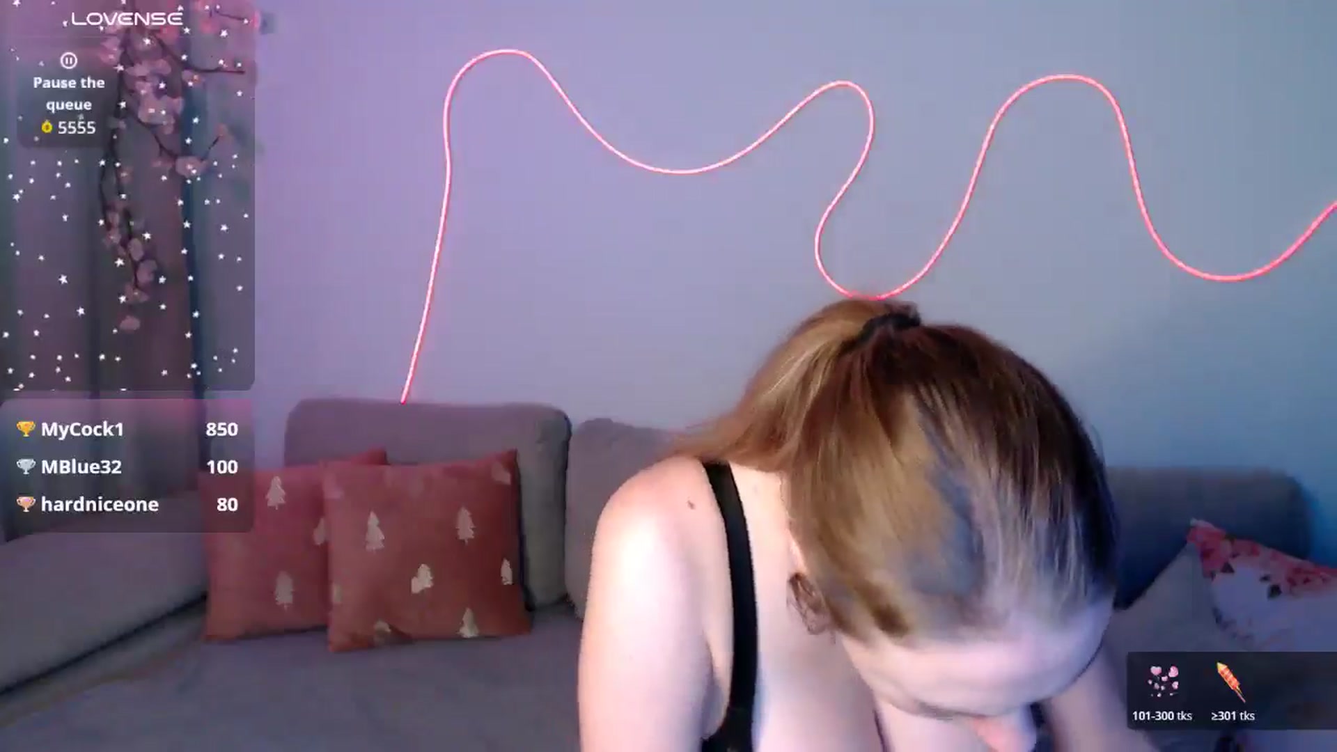 Gallery image thumbnail from NicolePax's myfreecams stream on, 11/14/2025, 13:20 image 9 of 20