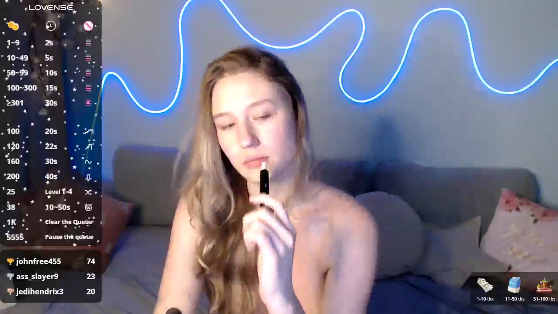 Gallery image thumbnail from NicolePax's myfreecams stream on, 11/18/2025, 23:20 image 19 of 20