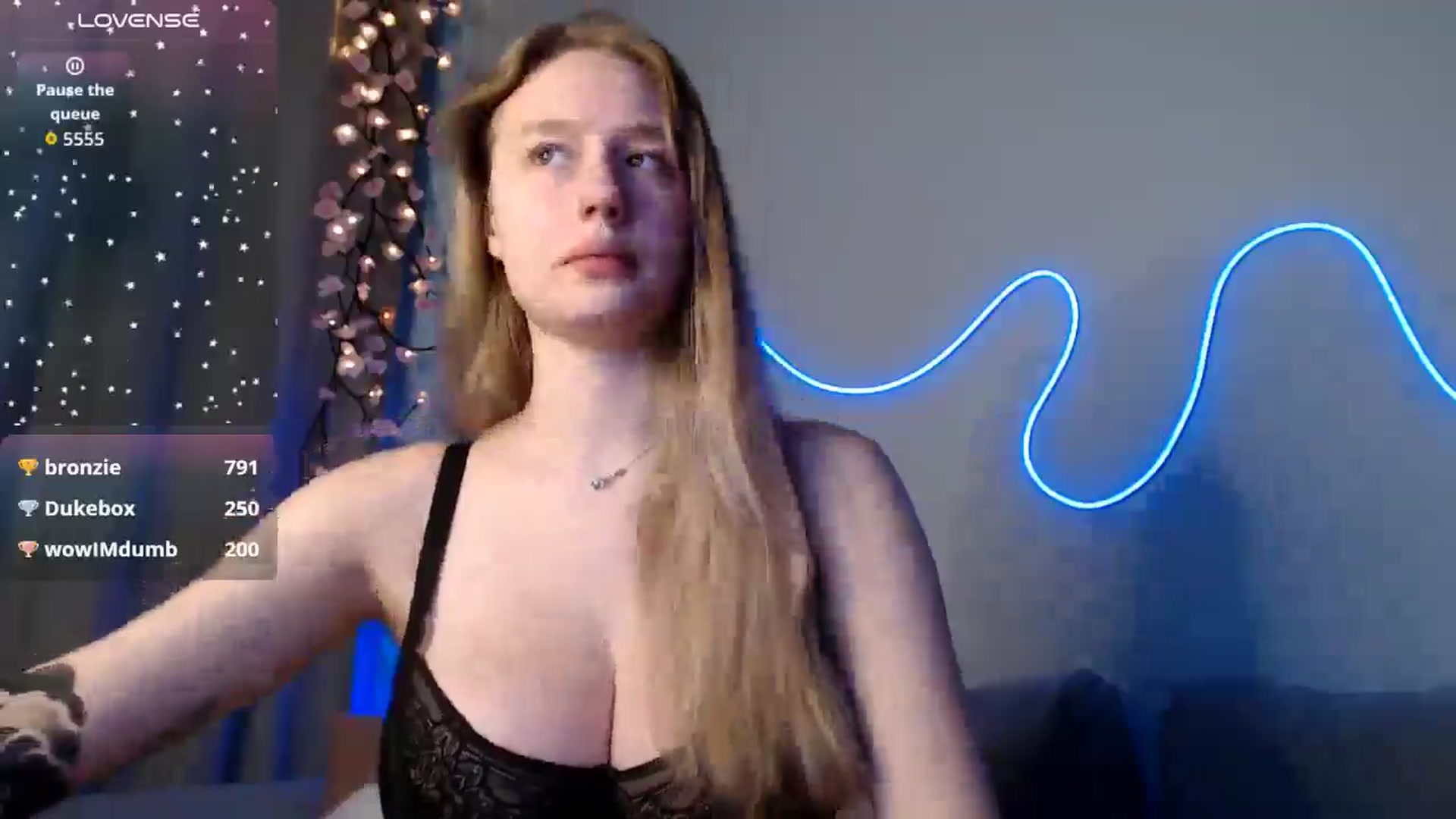 Gallery image thumbnail from NicolePax's myfreecams stream on, 11/23/2025, 11:10 image 17 of 20