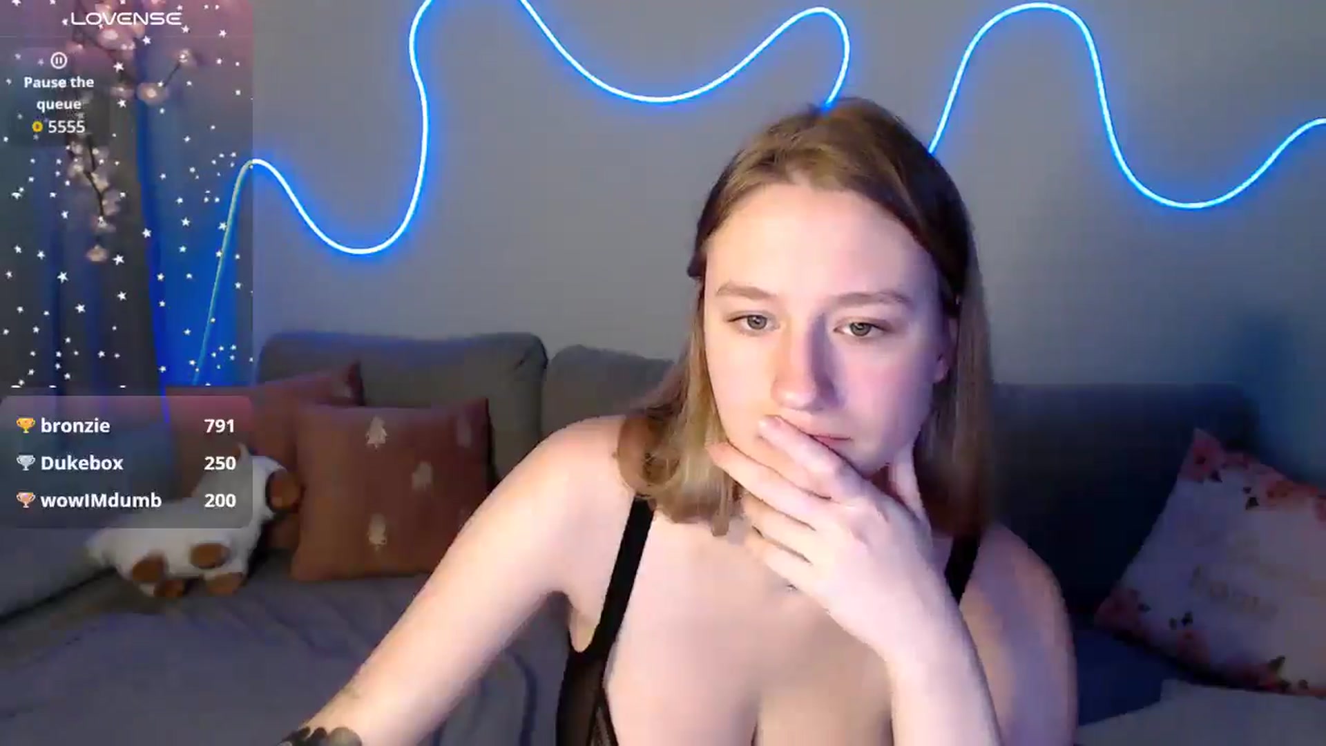 Gallery image thumbnail from NicolePax's myfreecams stream on, 11/23/2025, 12:28 image 6 of 20