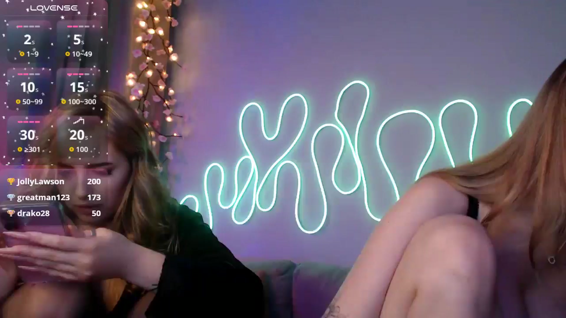 Gallery image thumbnail from NicolePax's myfreecams stream on, 12/01/2025, 14:03 image 11 of 20