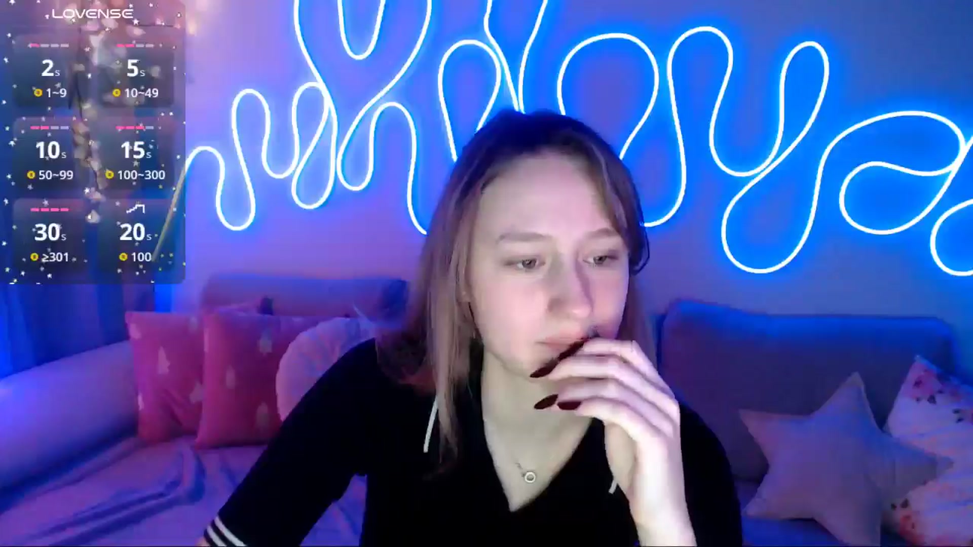 Gallery image thumbnail from NicolePax's myfreecams stream on, 12/03/2025, 11:54 image 17 of 20