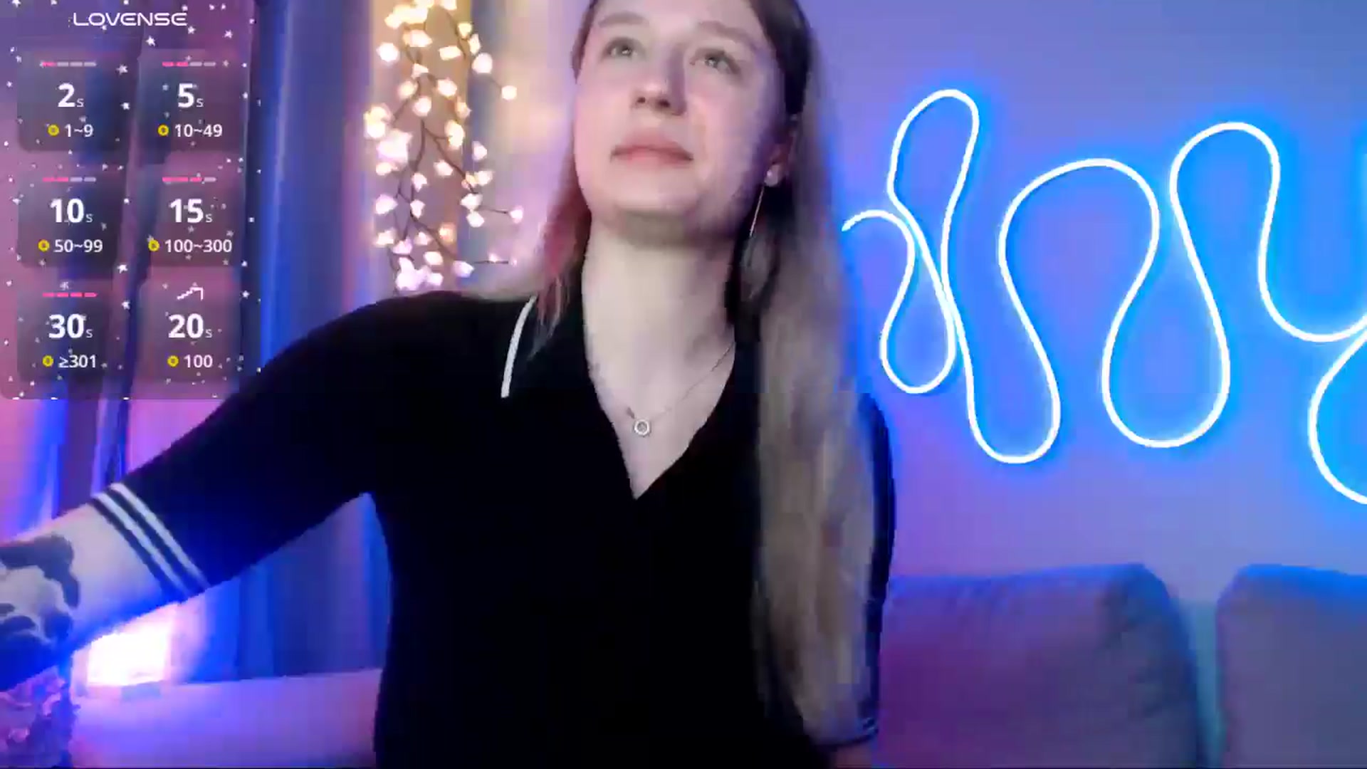 Gallery image thumbnail from NicolePax's myfreecams stream on, 12/03/2025, 11:54 image 16 of 20