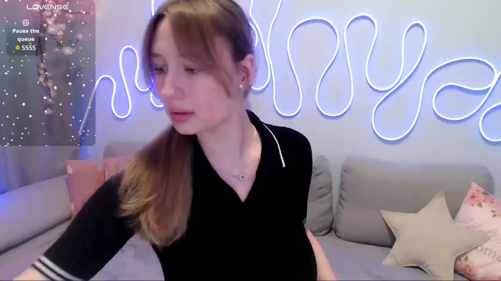 Gallery image thumbnail from NicolePax's myfreecams stream on, 12/03/2025, 11:54 image 19 of 20