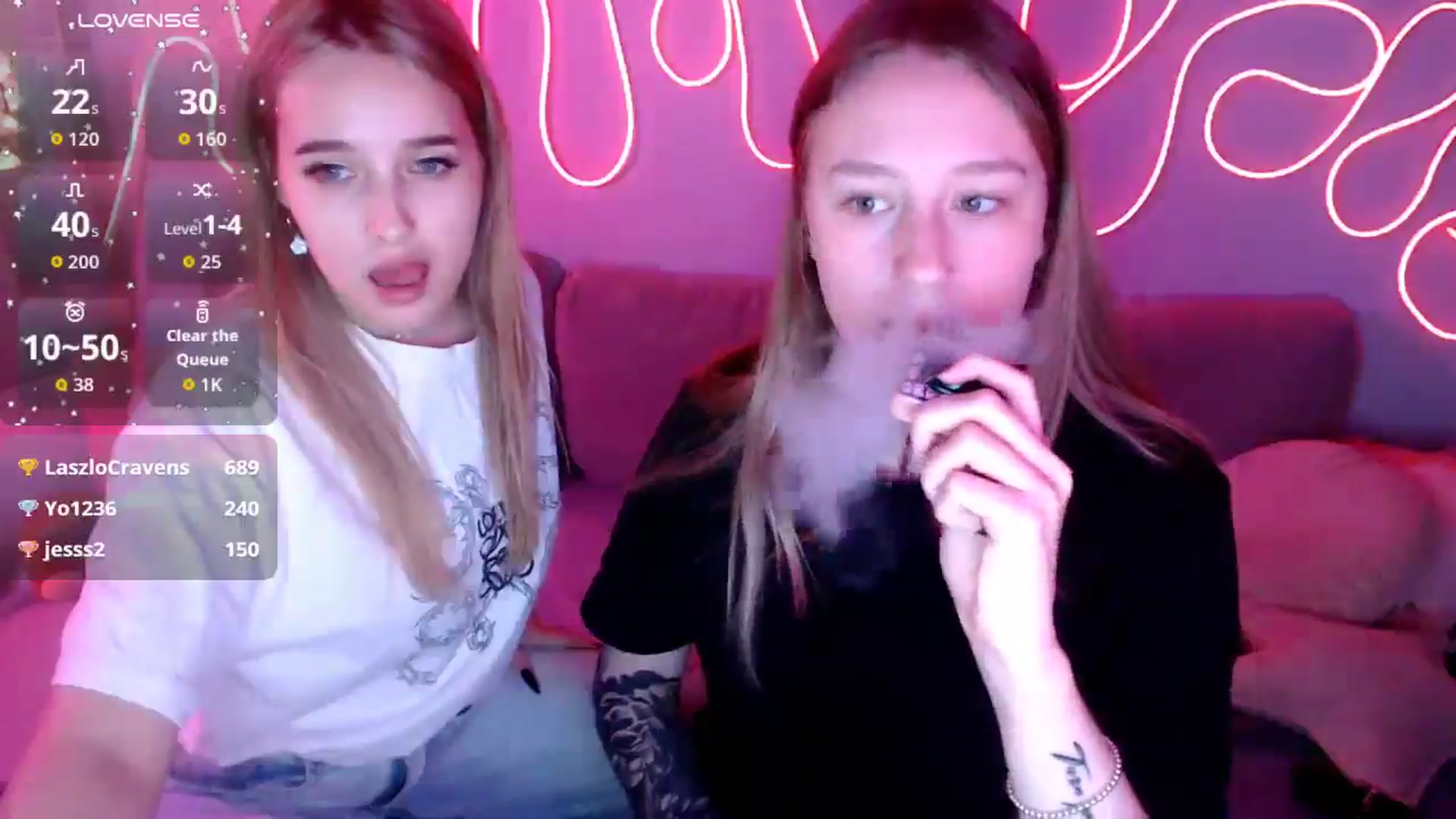 Gallery image thumbnail from NicolePax's myfreecams stream on, 12/05/2025, 16:46 image 3 of 20