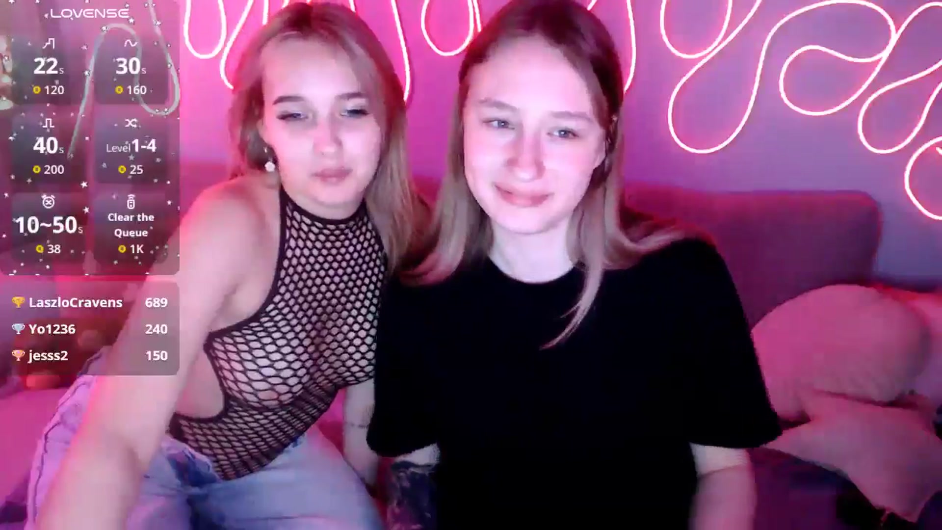 Gallery image thumbnail from NicolePax's myfreecams stream on, 12/05/2025, 16:46 image 5 of 20
