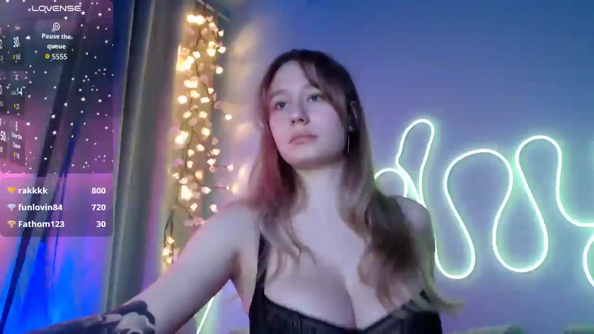 Gallery image thumbnail from NicolePax's myfreecams stream on, 12/06/2025, 10:46 image 1 of 20