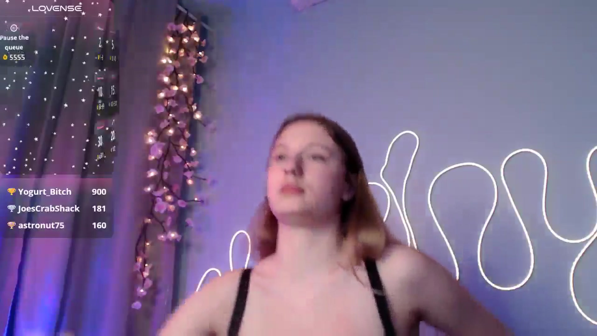 Gallery image thumbnail from NicolePax's myfreecams stream on, 12/07/2025, 13:32 image 12 of 20