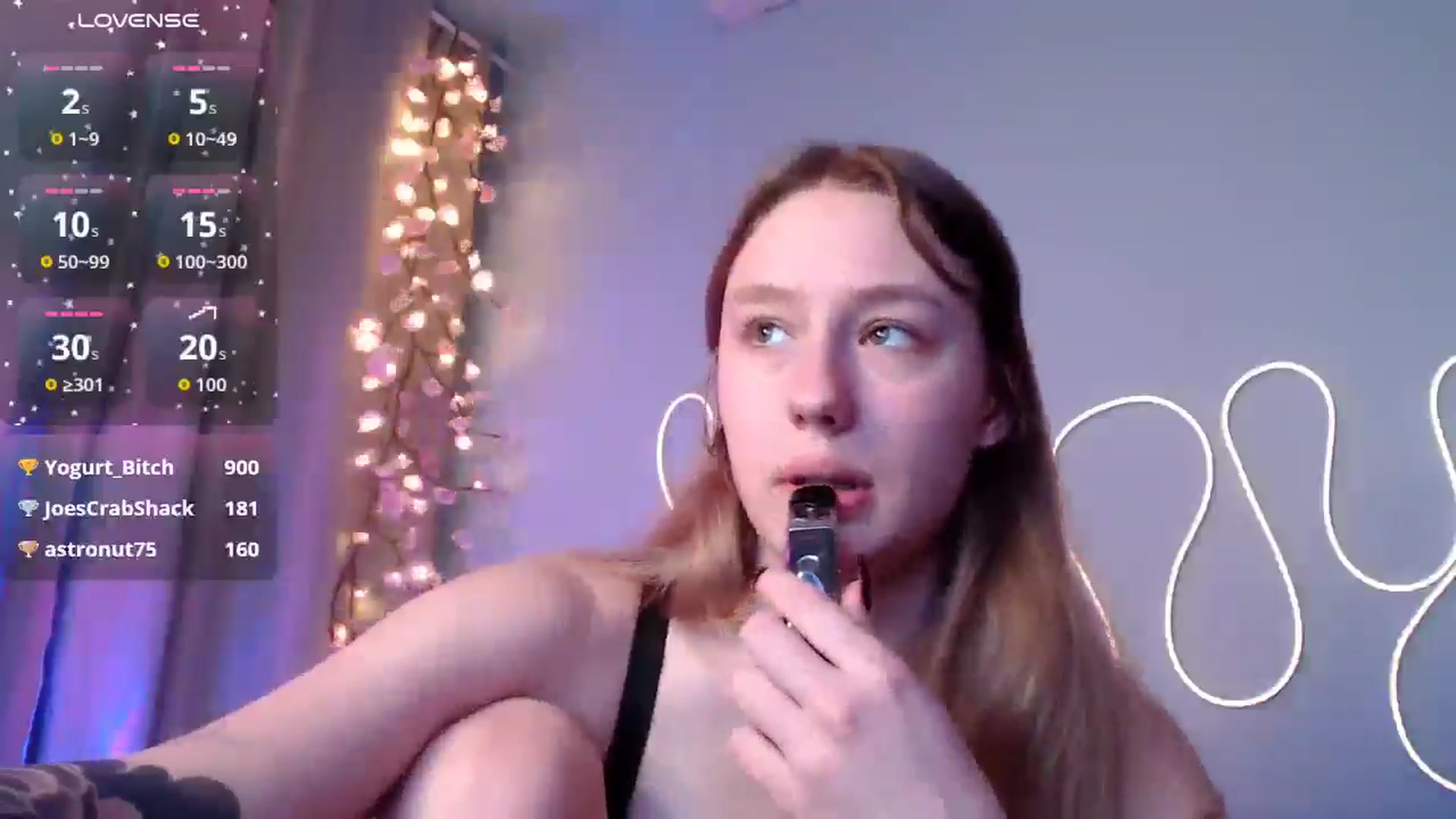 Gallery image thumbnail from NicolePax's myfreecams stream on, 12/07/2025, 13:32 image 3 of 20