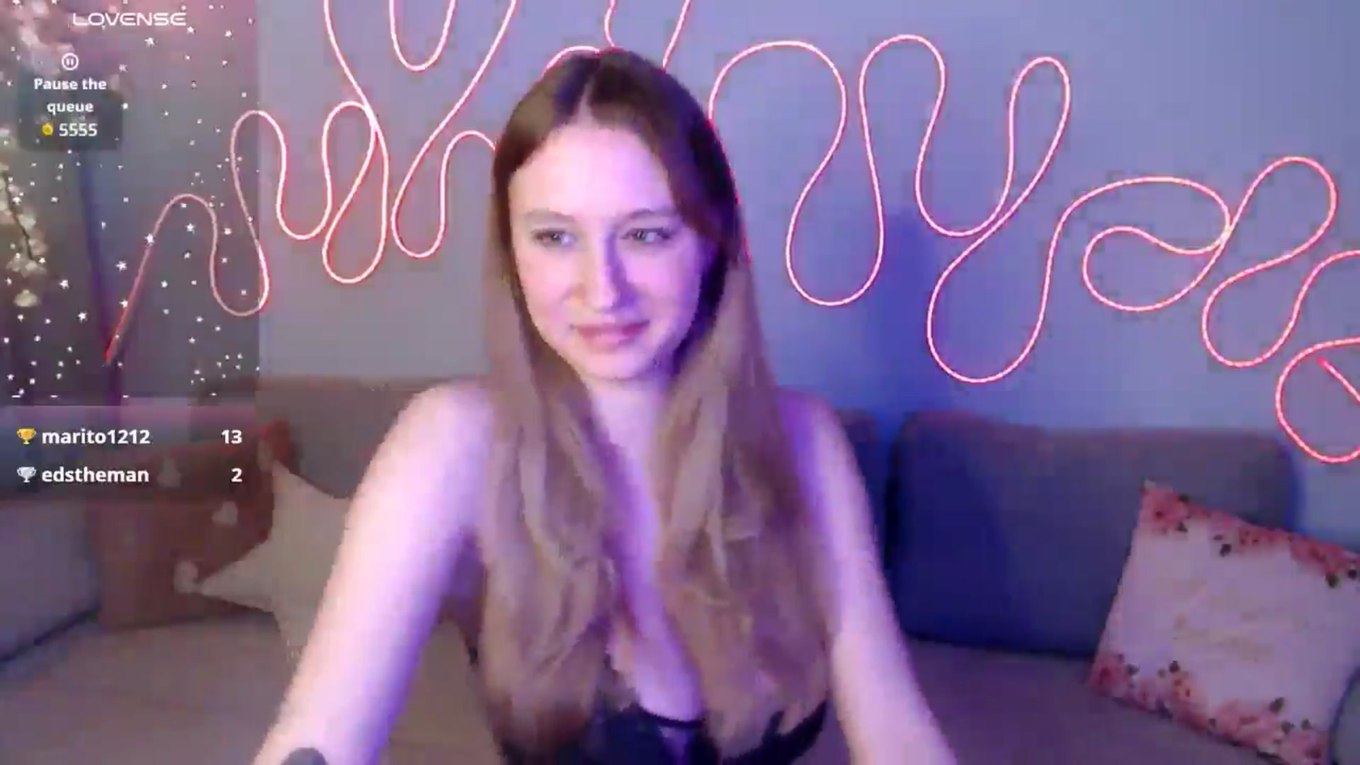 Gallery image thumbnail from NicolePax's myfreecams stream on, 12/10/2025, 09:28 image 6 of 20