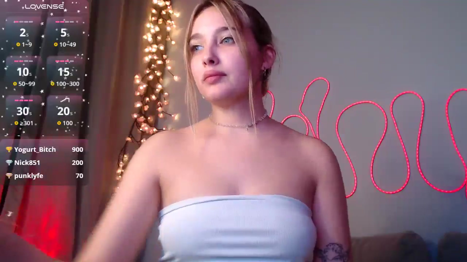 Gallery image thumbnail from NicolePax's myfreecams stream on, 12/14/2025, 13:35 image 2 of 20