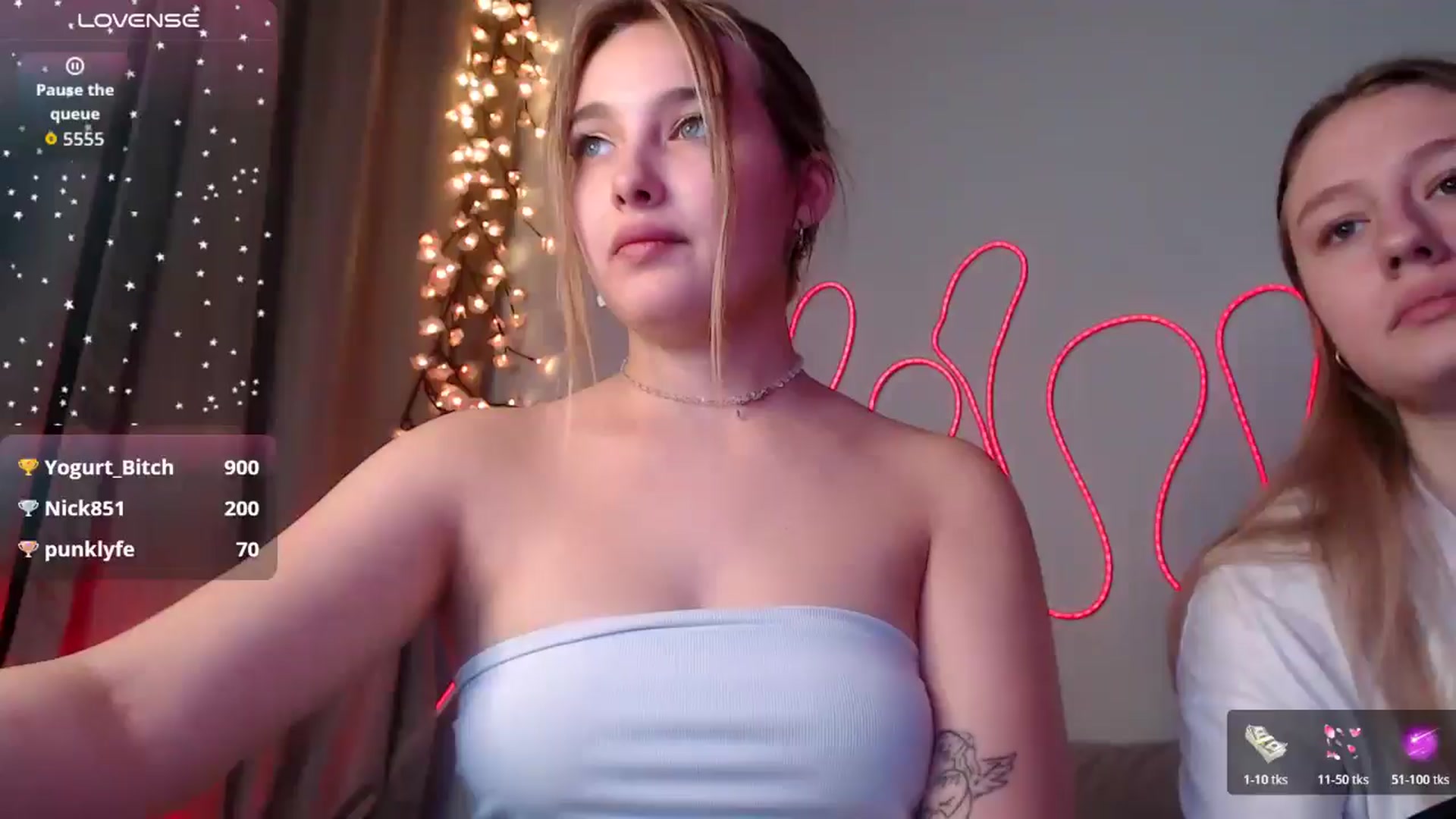 Gallery image thumbnail from NicolePax's myfreecams stream on, 12/14/2025, 13:35 image 7 of 20