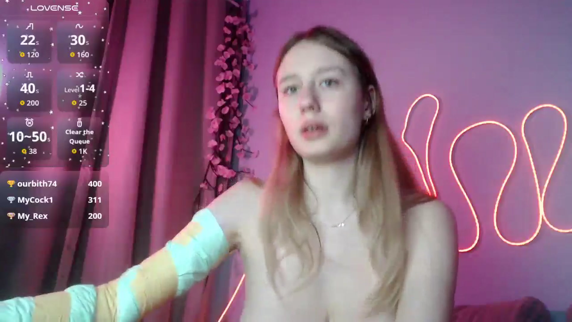Gallery image thumbnail from NicolePax's myfreecams stream on, 12/21/2025, 13:39 image 12 of 20
