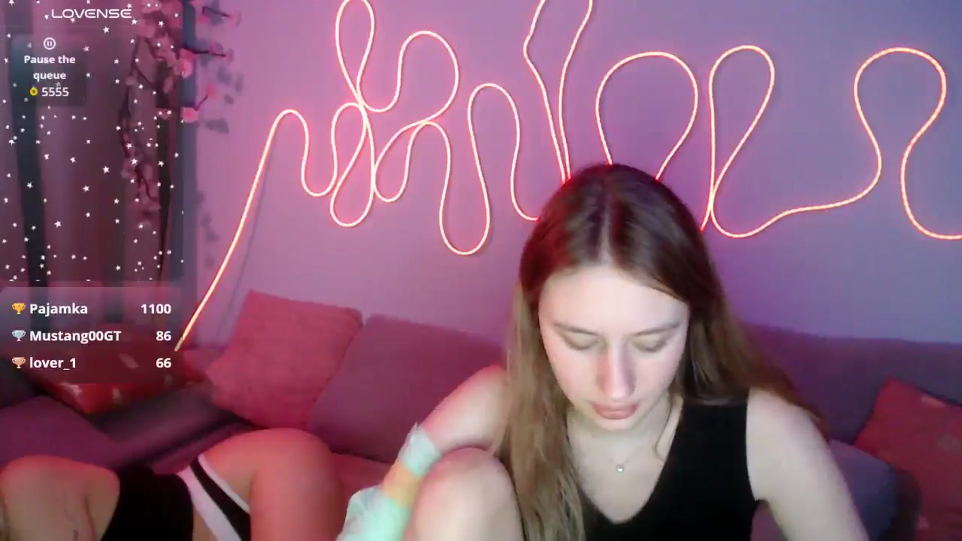 Gallery image thumbnail from NicolePax's myfreecams stream on, 12/22/2025, 24:09 image 11 of 20