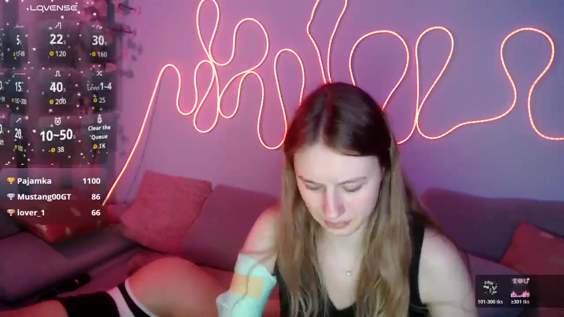 Gallery image thumbnail from NicolePax's myfreecams stream on, 12/22/2025, 24:09 image 5 of 20