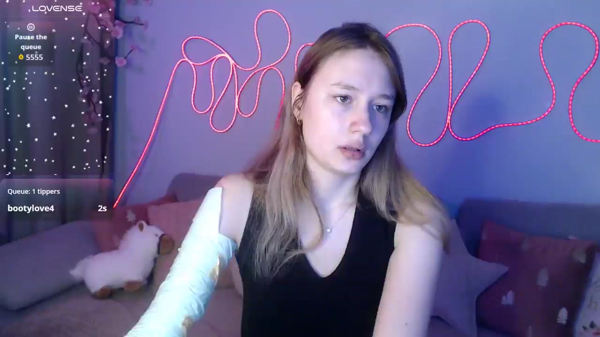 Gallery image thumbnail from NicolePax's myfreecams stream on, 12/22/2025, 09:52 image 2 of 20