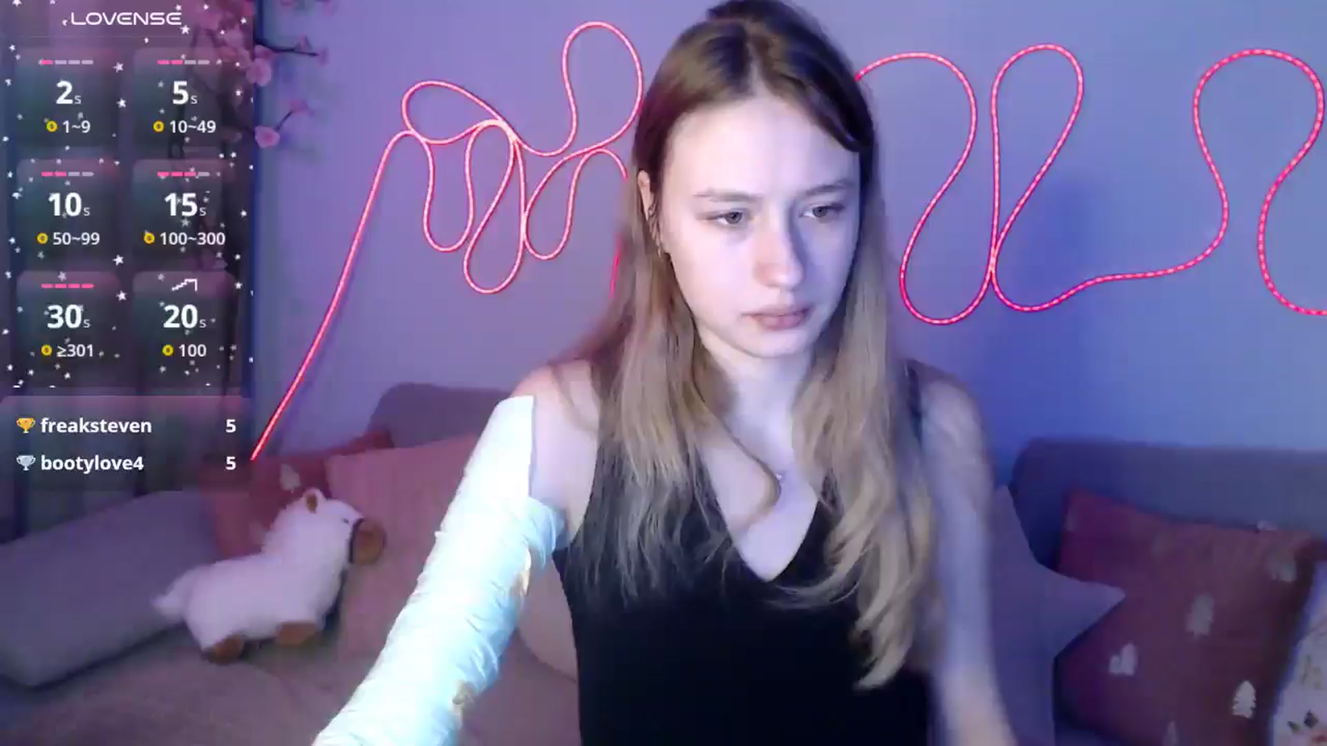 Gallery image thumbnail from NicolePax's myfreecams stream on, 12/22/2025, 09:52 image 5 of 20